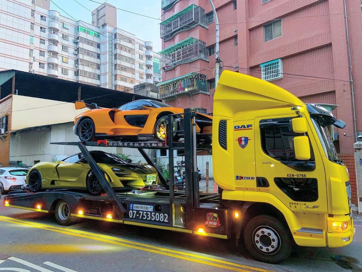 高雄道路救援-超跑McLarenSenna、600LT運送